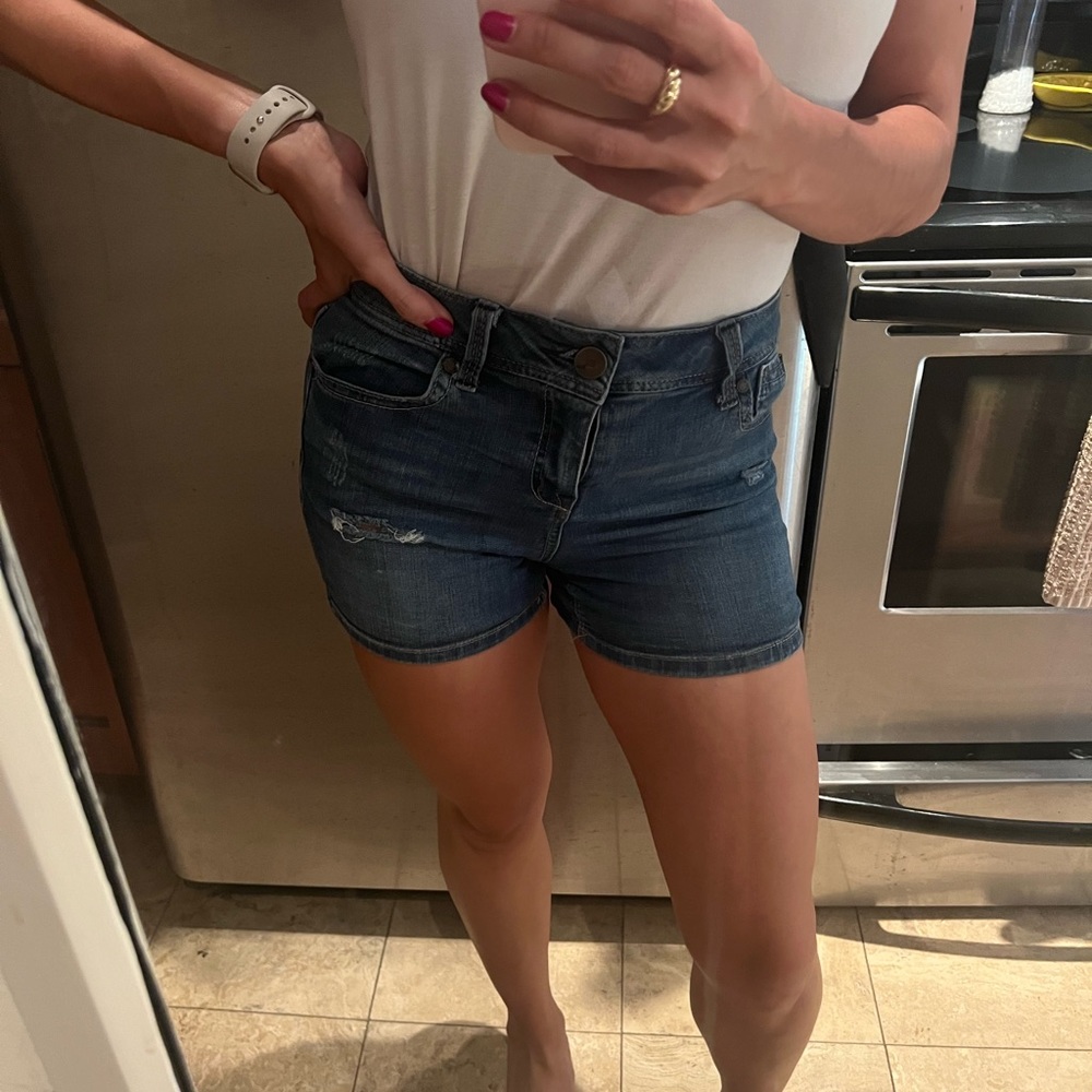 1822 denim short - size 26!